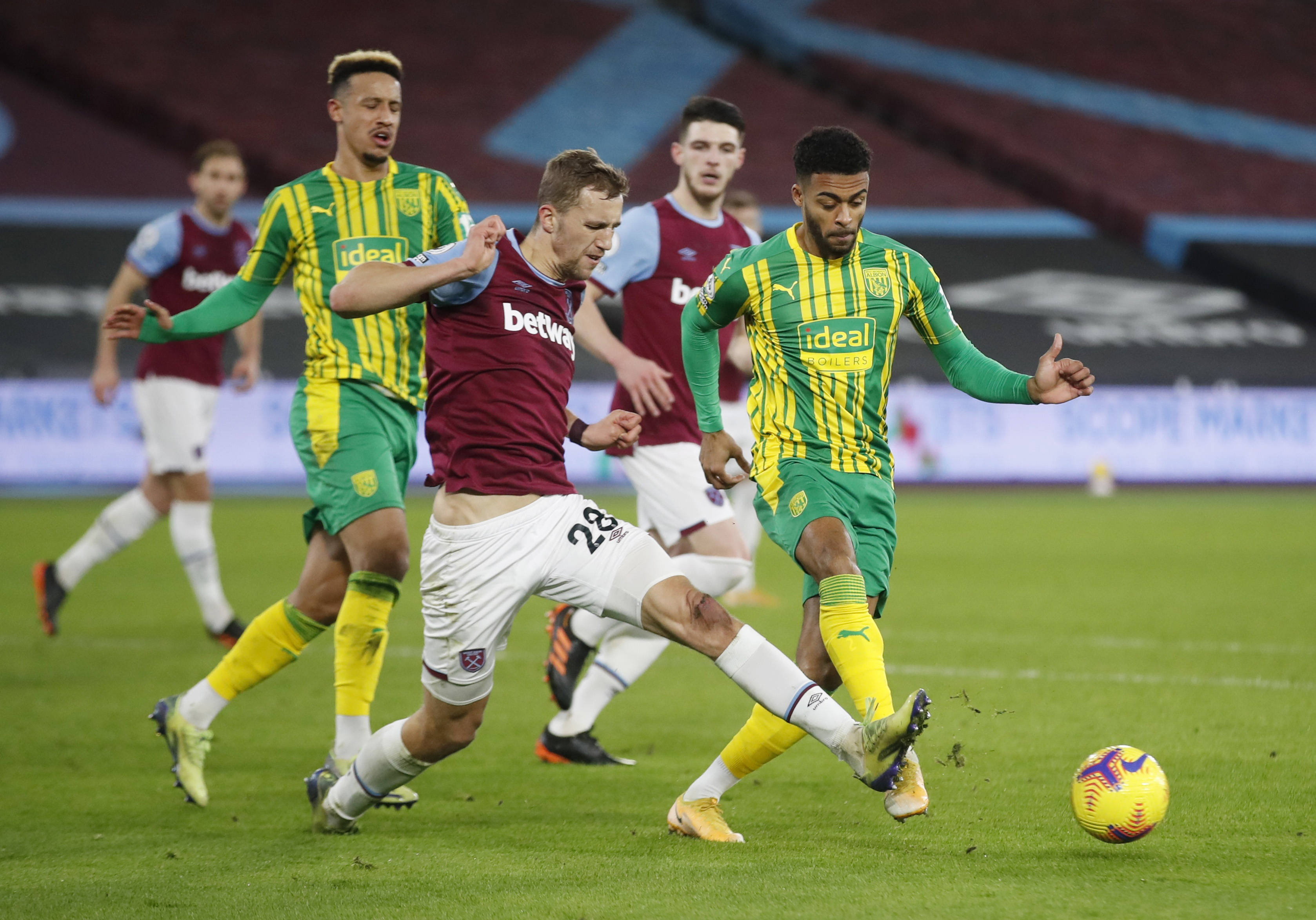 在英超联赛 在英超联赛